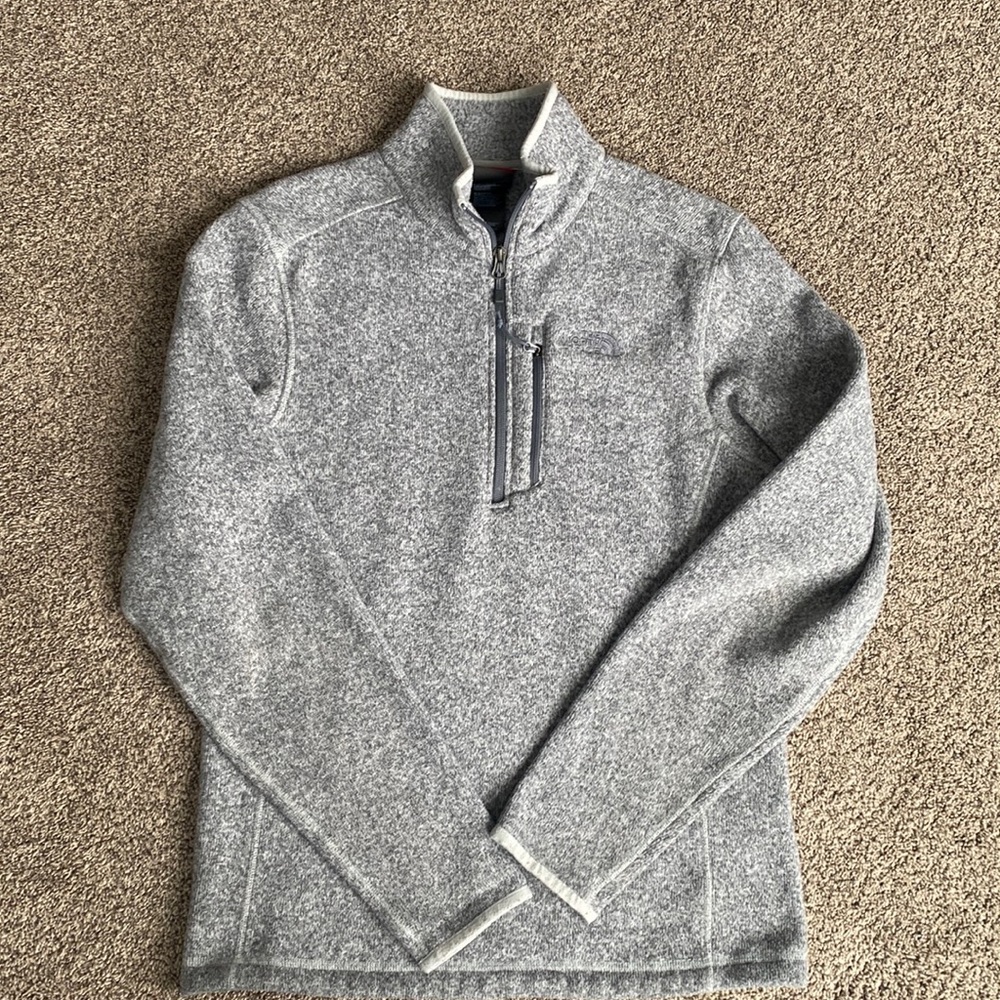 Men’s North Face Small 1/4 zip